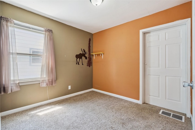 2204 E 40th St, Des Moines, IA 50317 - photo 15
