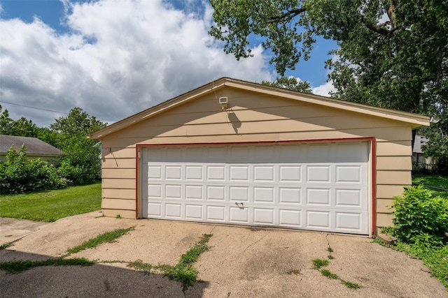 3916 E Tiffin Ave, Des Moines, IA 50317 - photo 4