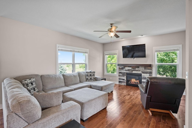395 NE Fox Run Trl, Waukee, IA 50263 - photo 8