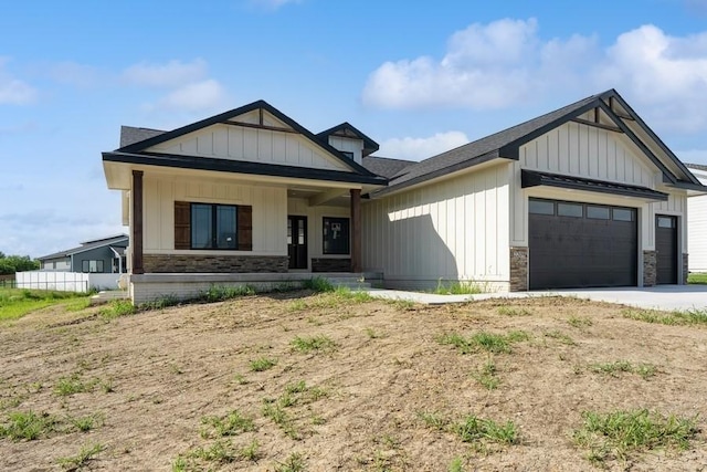 2209 Green Leaf Cir, Norwalk, IA 50211 - photo 1
