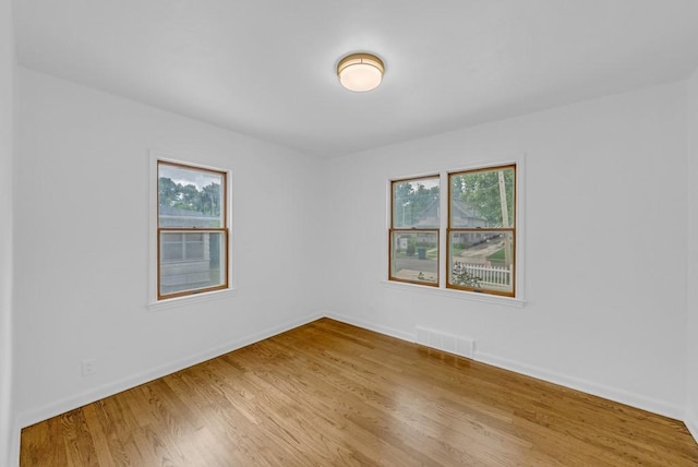 318 E Edison Ave, Des Moines, IA 50315 - photo 16