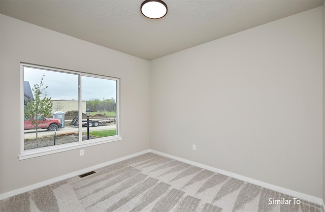 16542 Bentwood Dr, Urbandale, IA 50111 - photo 4