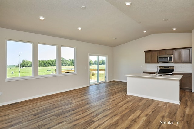 1071 NW Yorktown Dr, Waukee, IA 50263 - photo 13