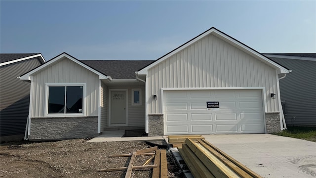 1155 NW Petersen Dr, Waukee, IA 50263 - photo 1
