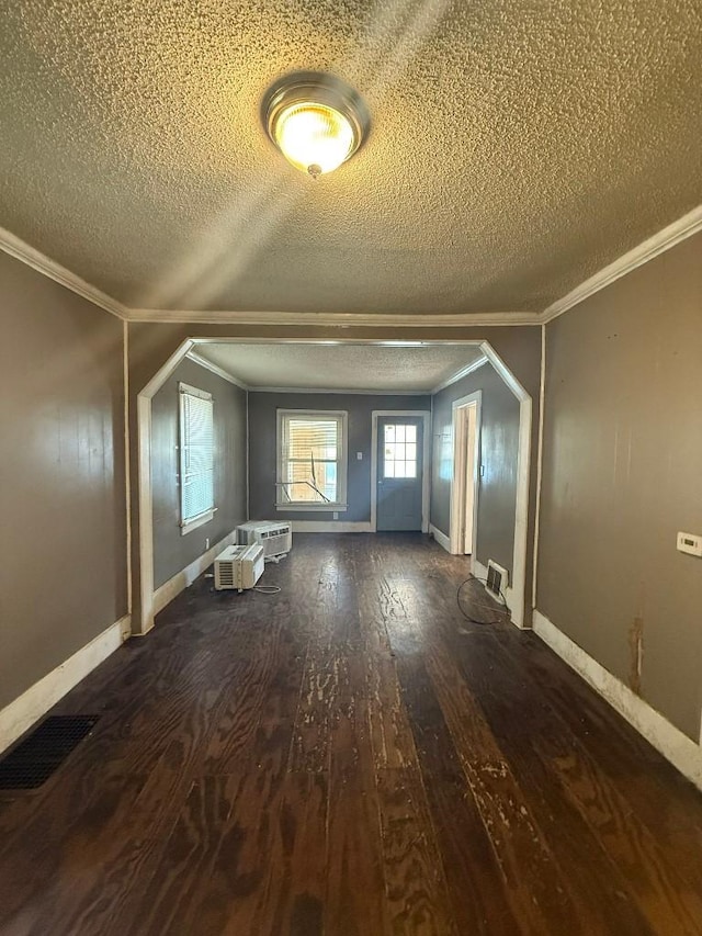 2811 Oxford St, Des Moines, IA 50313 - photo 6