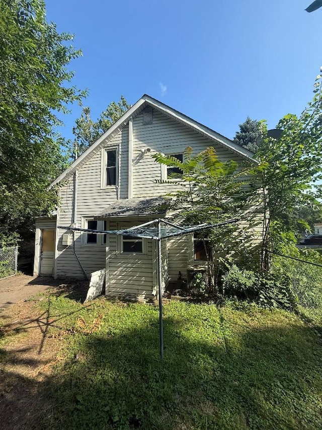 1714 E Walnut St, Des Moines, IA 50316 - photo 2
