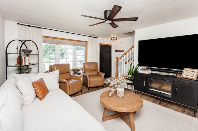 909 NE Parkside Ct, Grimes, IA 50111 - photo 6
