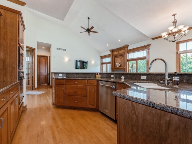 4610 153rd St, Urbandale, IA 50323 - photo 6