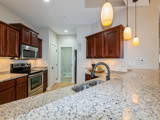 9551 Aster Ln, Johnston, IA 50131 - photo 11