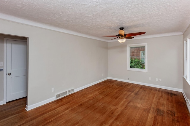 1050 57th St, Des Moines, IA 50311 - photo 2