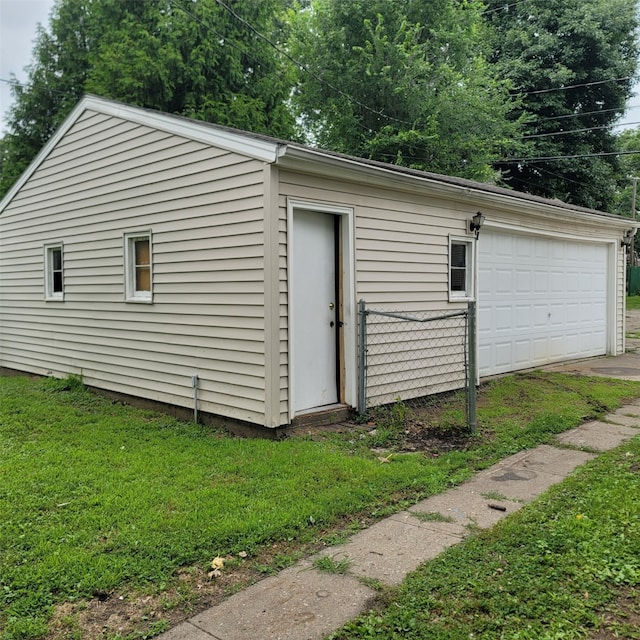 709 Oak Park Ave, Des Moines, IA 50313 - photo 4