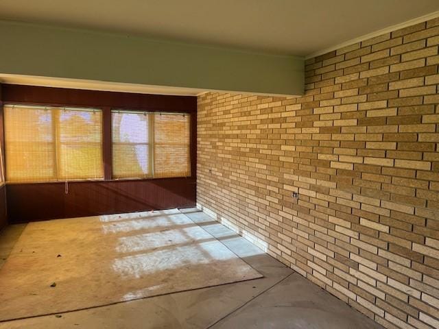 3833 38th St, Des Moines, IA 50310 - photo 5