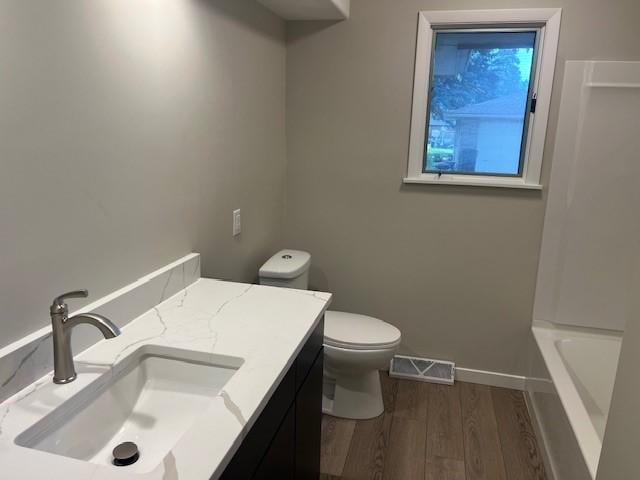 3833 38th St, Des Moines, IA 50310 - photo 9