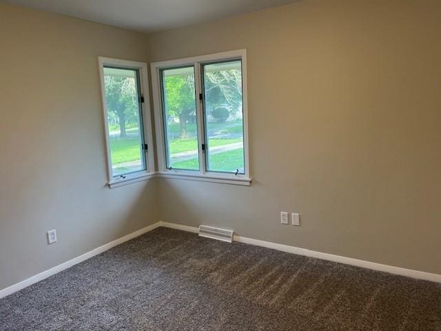 3833 38th St, Des Moines, IA 50310 - photo 11