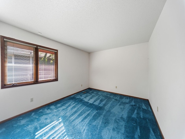 7025 Rocklyn Cir, Urbandale, IA 50322 - photo 15