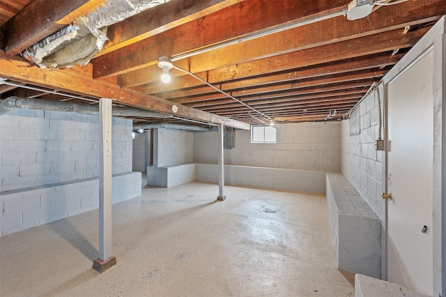 2330 E 40th St, Des Moines, IA 50317 - photo 30