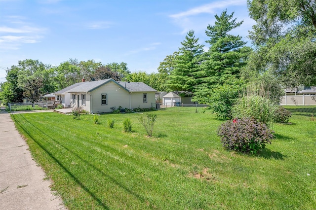2330 E 40th St, Des Moines, IA 50317 - photo 5