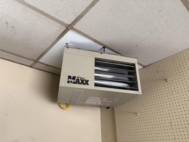 111 N G St, Indianola, IA 50125 - photo 23