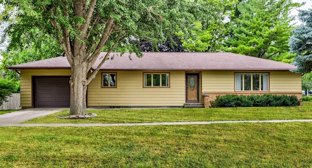 1825 Dewitt St, Ellsworth, IA 50075 - photo 2