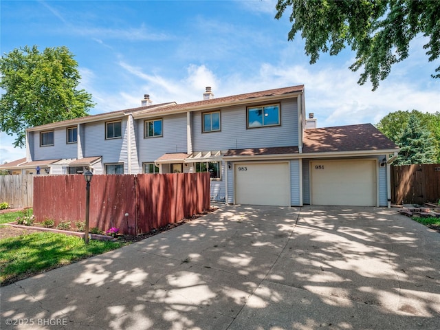 983 10th Ave NW, Altoona, IA 50009 - photo 1