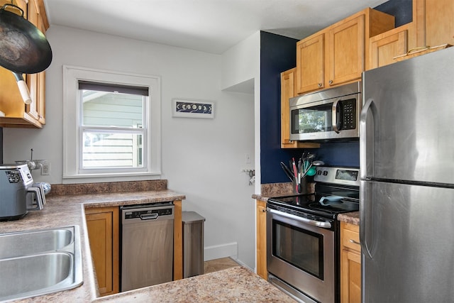 4301 Hickman Rd, Des Moines, IA 50310 - photo 11