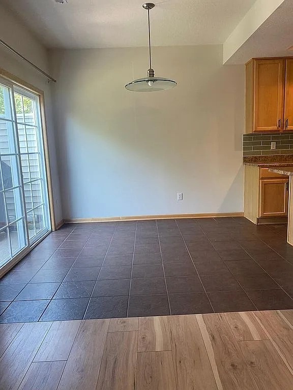 2900 SE Glenstone Dr Unit 402, Grimes, IA 50111 - photo 4