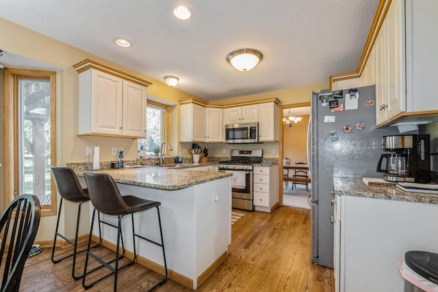 7322 Oakwood Dr, Urbandale, IA 50322 - photo 12