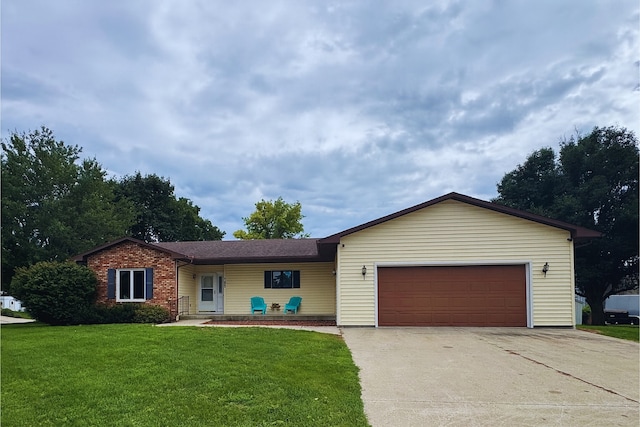105 Benton St, Fontanelle, IA 50846 - photo 1