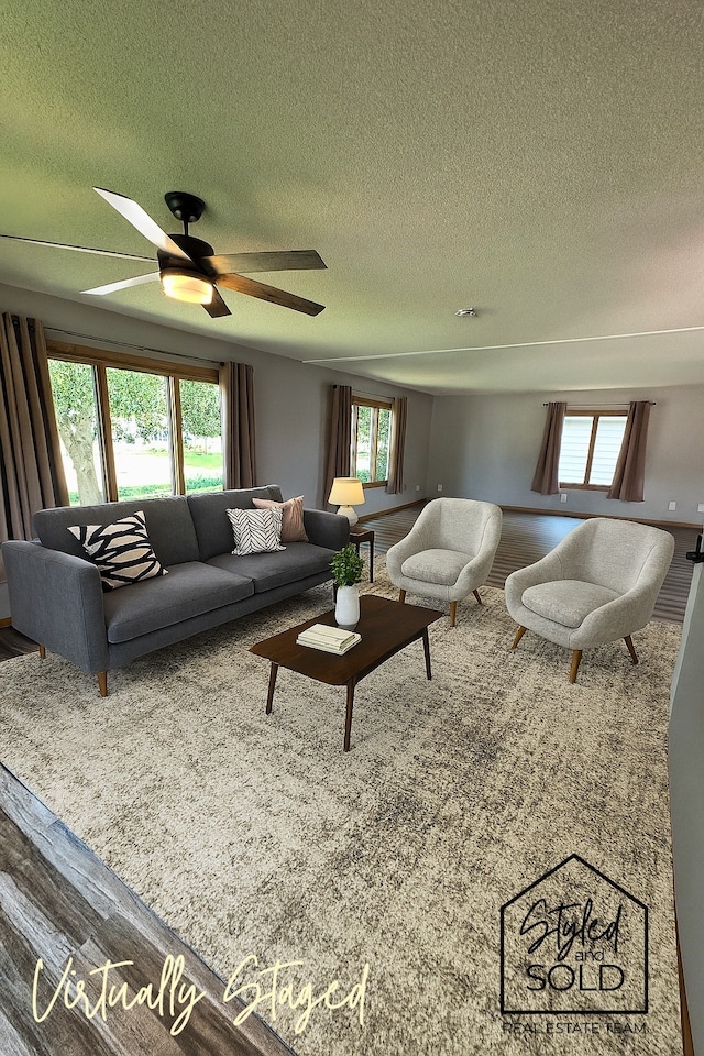 105 Benton St, Fontanelle, IA 50846 - photo 2