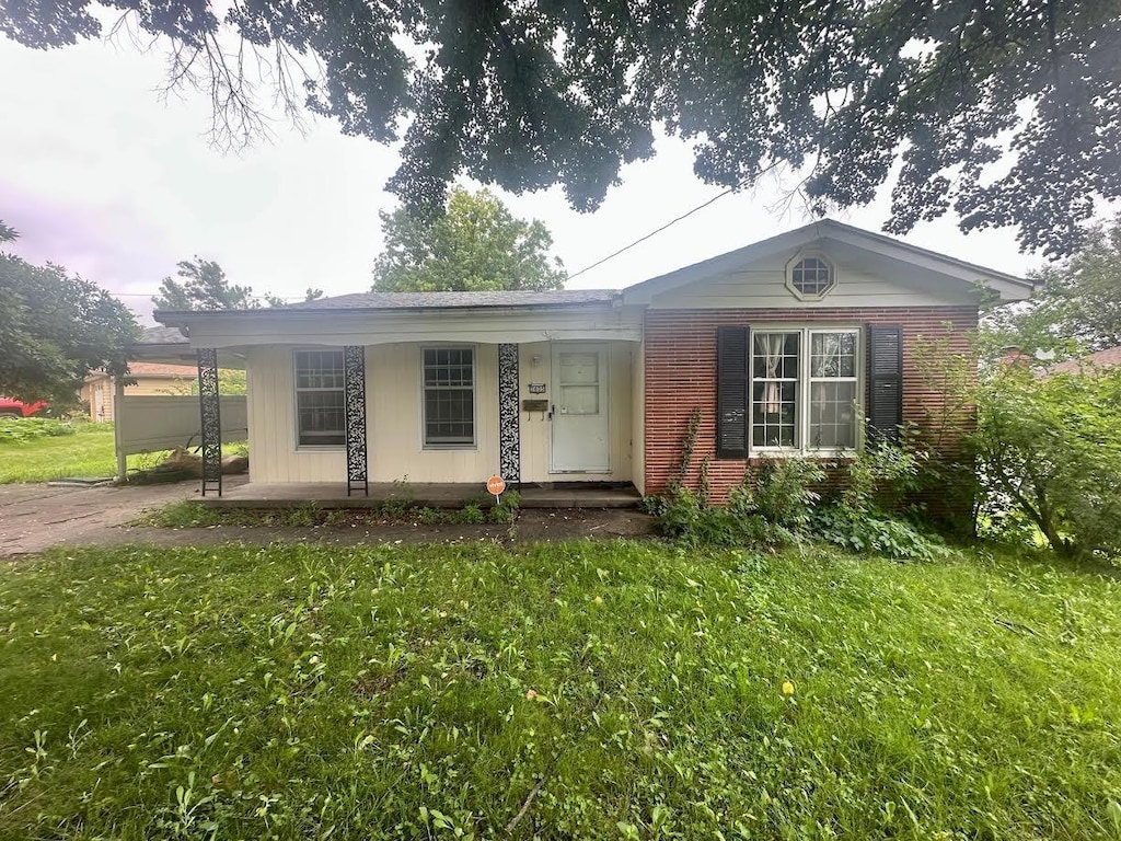 2605 Sherwood Dr, Des Moines, IA 50310 - photo 1