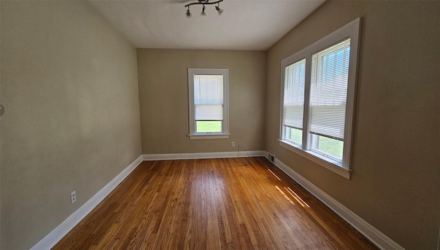 620 E 8th St S, Newton, IA 50208 - photo 9
