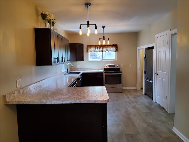 620 E 8th St S, Newton, IA 50208 - photo 16