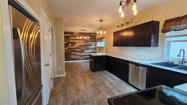 620 E 8th St S, Newton, IA 50208 - photo 17