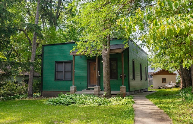 412 Fulton Dr, Des Moines, IA 50315 - photo 1
