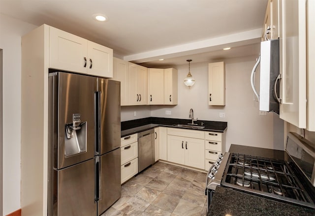 412 Fulton Dr, Des Moines, IA 50315 - photo 2