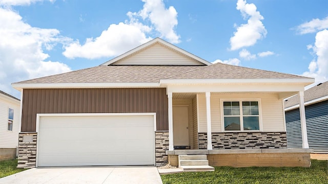 704 E Trail Ridge Pl, Indianola, IA 50125 - photo 1