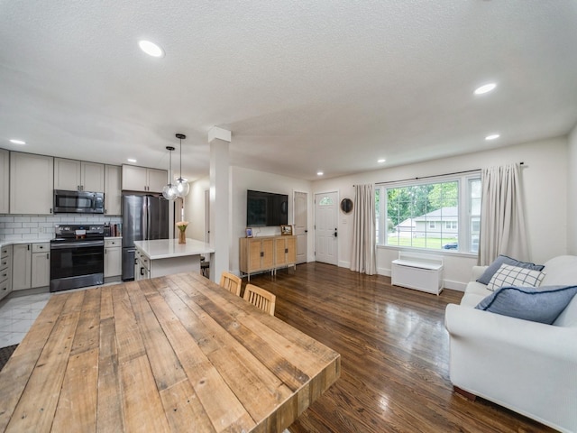 501 N 10th St, Indianola, IA 50125 - photo 4