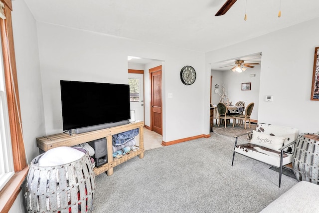 615 S 8th Ave W, Newton, IA 50208 - photo 3