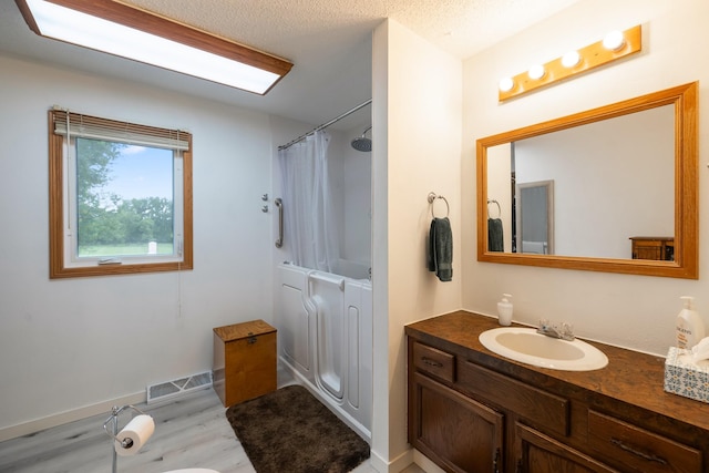 3512 NE 46th Ave, Des Moines, IA 50317 - photo 11