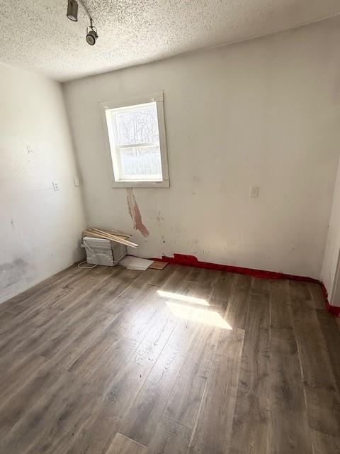 1649 Capitol Ave, Des Moines, IA 50316 - photo 8