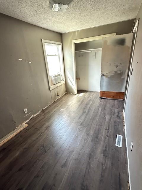 1649 Capitol Ave, Des Moines, IA 50316 - photo 19