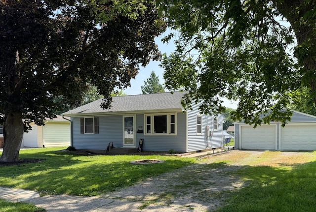 1426 Prince St, Grinnell, IA 50112 - photo 1
