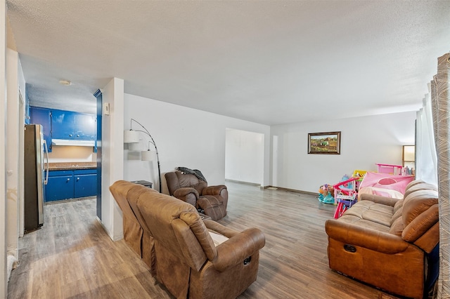 325 S 8th Ave W, Newton, IA 50208 - photo 5
