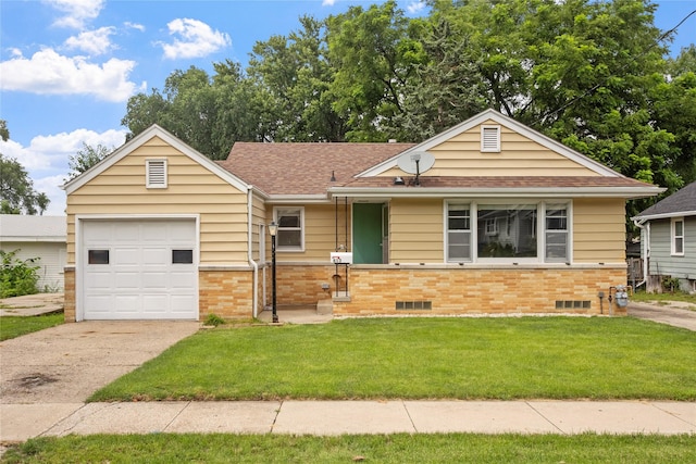 613 Hughes Ave, Des Moines, IA 50315 - photo 1