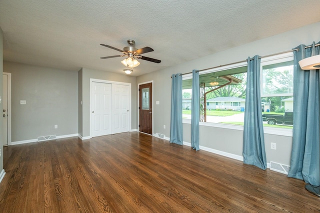 701 N 9th St, Indianola, IA 50125 - photo 2