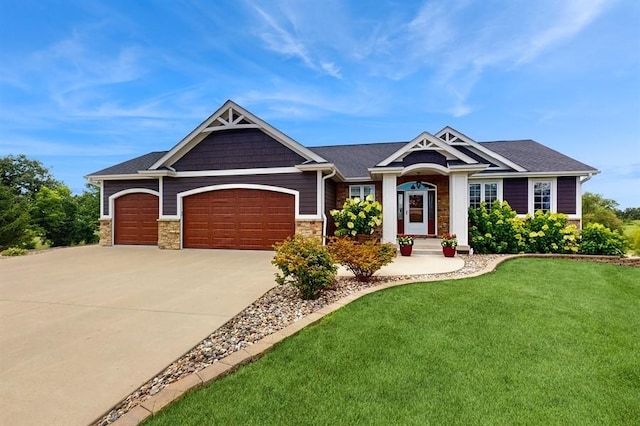 1813 Maple Ct, Winterset, IA 50273 - photo 1
