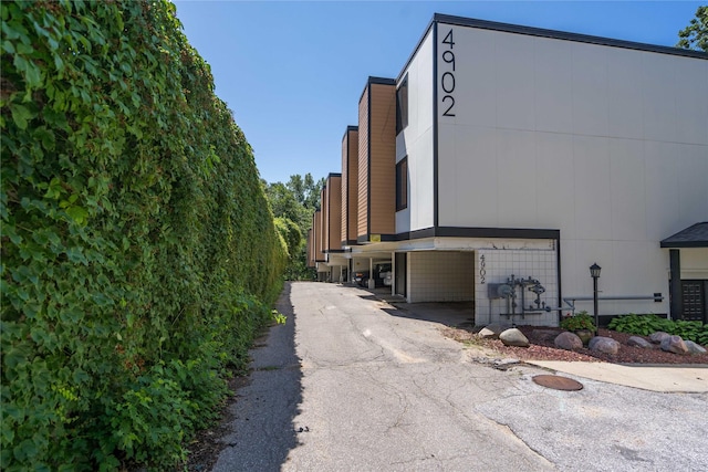 4902 University Ave Unit 220, Des Moines, IA 50311 - photo 1