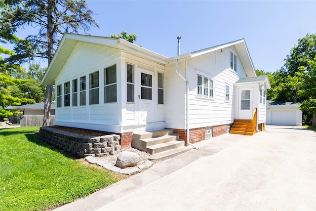 3819 E 32nd St, Des Moines, IA 50317 - photo 3