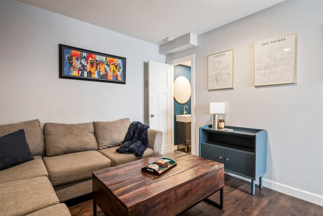 814 Lyon St, Des Moines, IA 50309 - photo 7