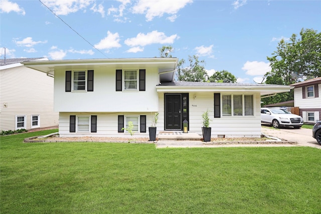 4006 E Garden Ave, Des Moines, IA 50317 - photo 1